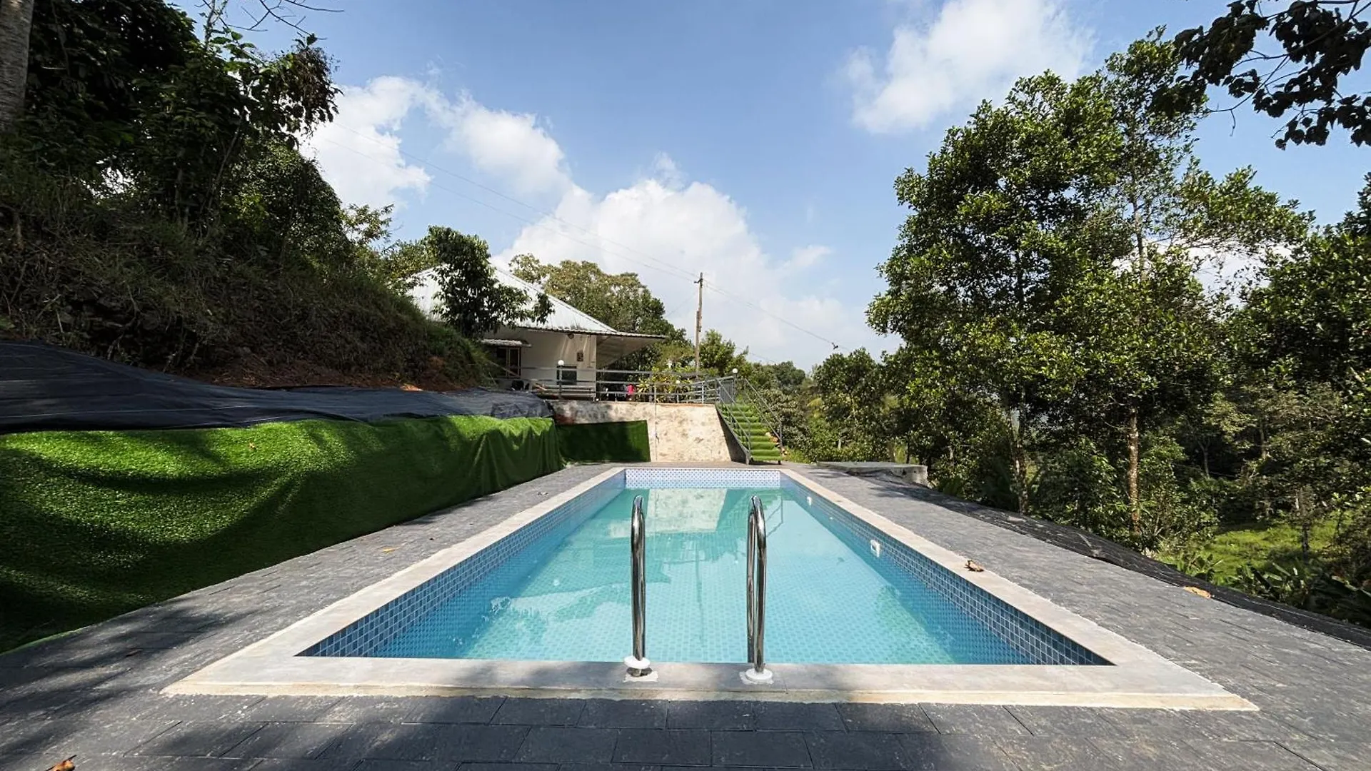 Eco Hills Private Pool Villa Munnar 0*,  Indie