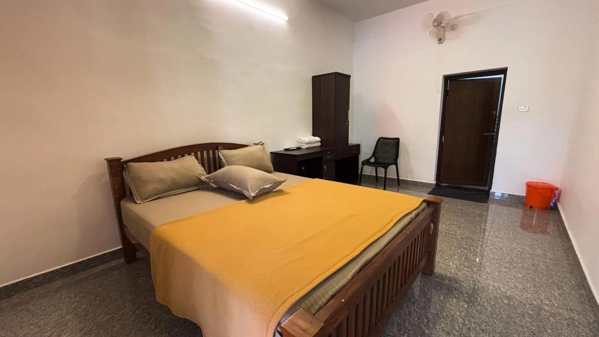 Eco Hills Private Pool Villa Munnar