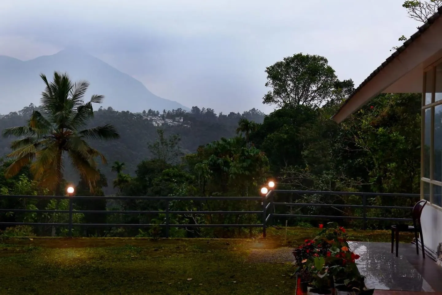 Eco Hills Private Pool Villa Munnar India
