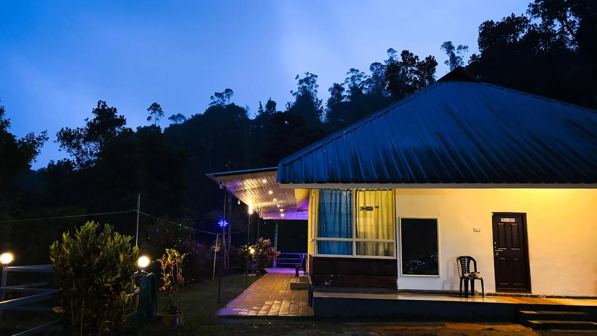 Eco Hills Private Pool Villa Munnar